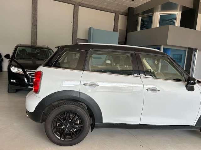 MINI Cooper D Countryman 1.6