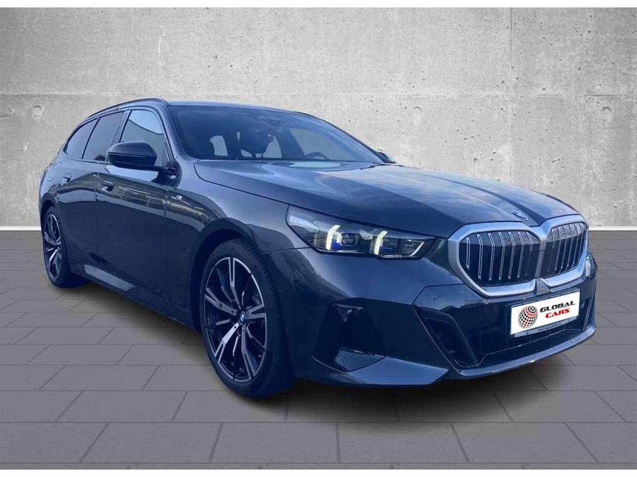 BMW 520 Serie 5 i Touring M Sport/Gancio/ACC/20"
