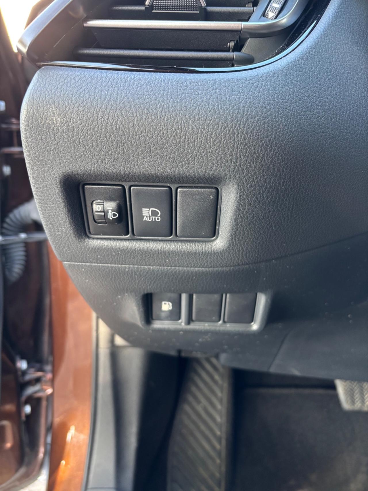 Toyota C-HR 1.8 Hybrid E-CVT Style