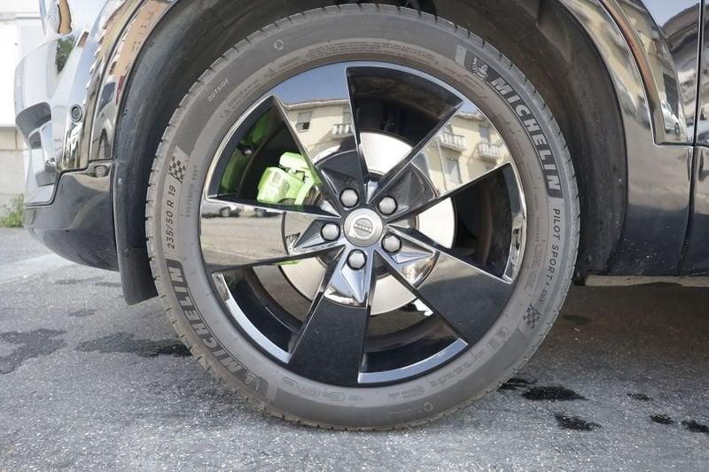 Volvo XC40 D4 AWD Geartronic R-design Tetto Panoramico Unicoproprietario