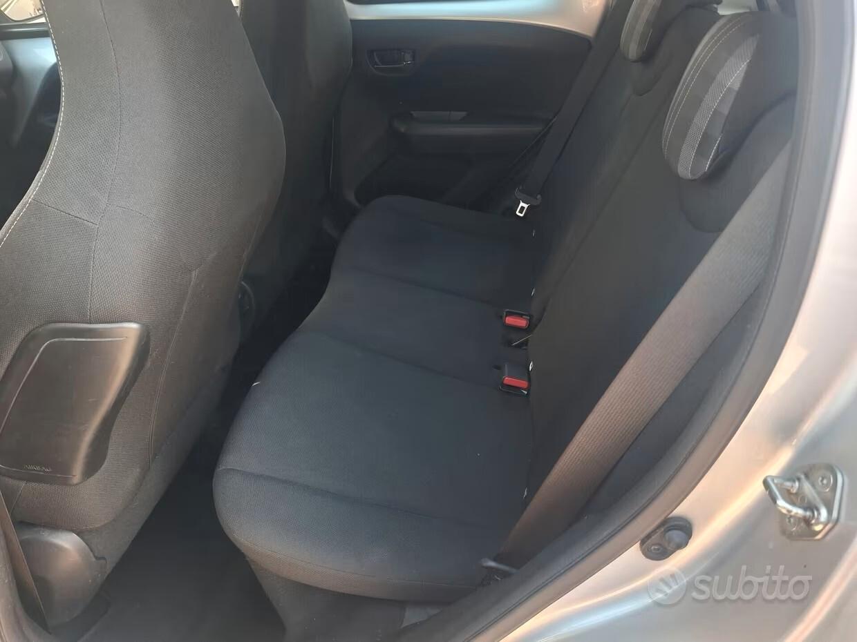 Peugeot 108 VTi 72 5 porte GT Line CLIMA CERCHI FENDINEBBIA APPLE CAR PLAY NAVI ESENTE BOLLO NEO PATENTATI LED