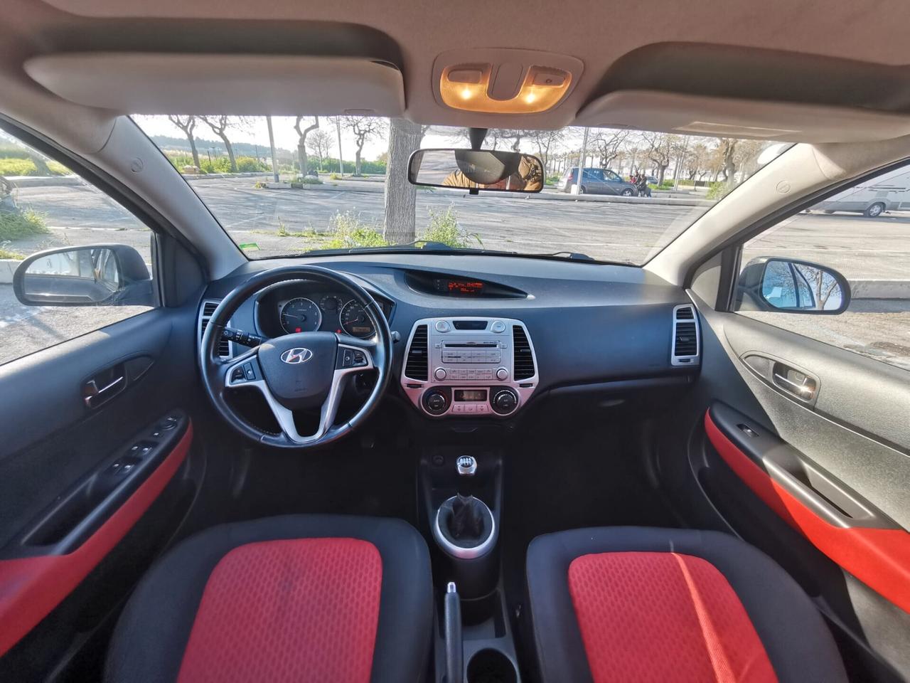 Hyundai i20 1.6 CRDi VGT 5p. Premium