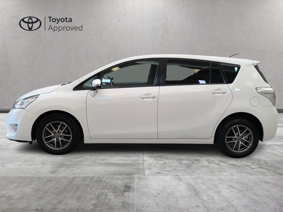 TOYOTA Verso - Verso 1.6 D-4D Cool