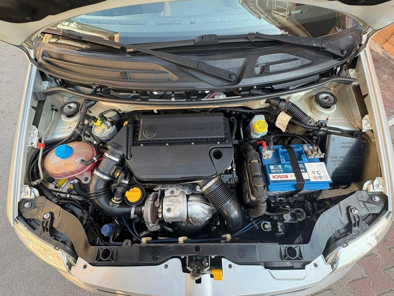 Fiat Panda 1.3 MJT 16V DPF 4x4 Climbing