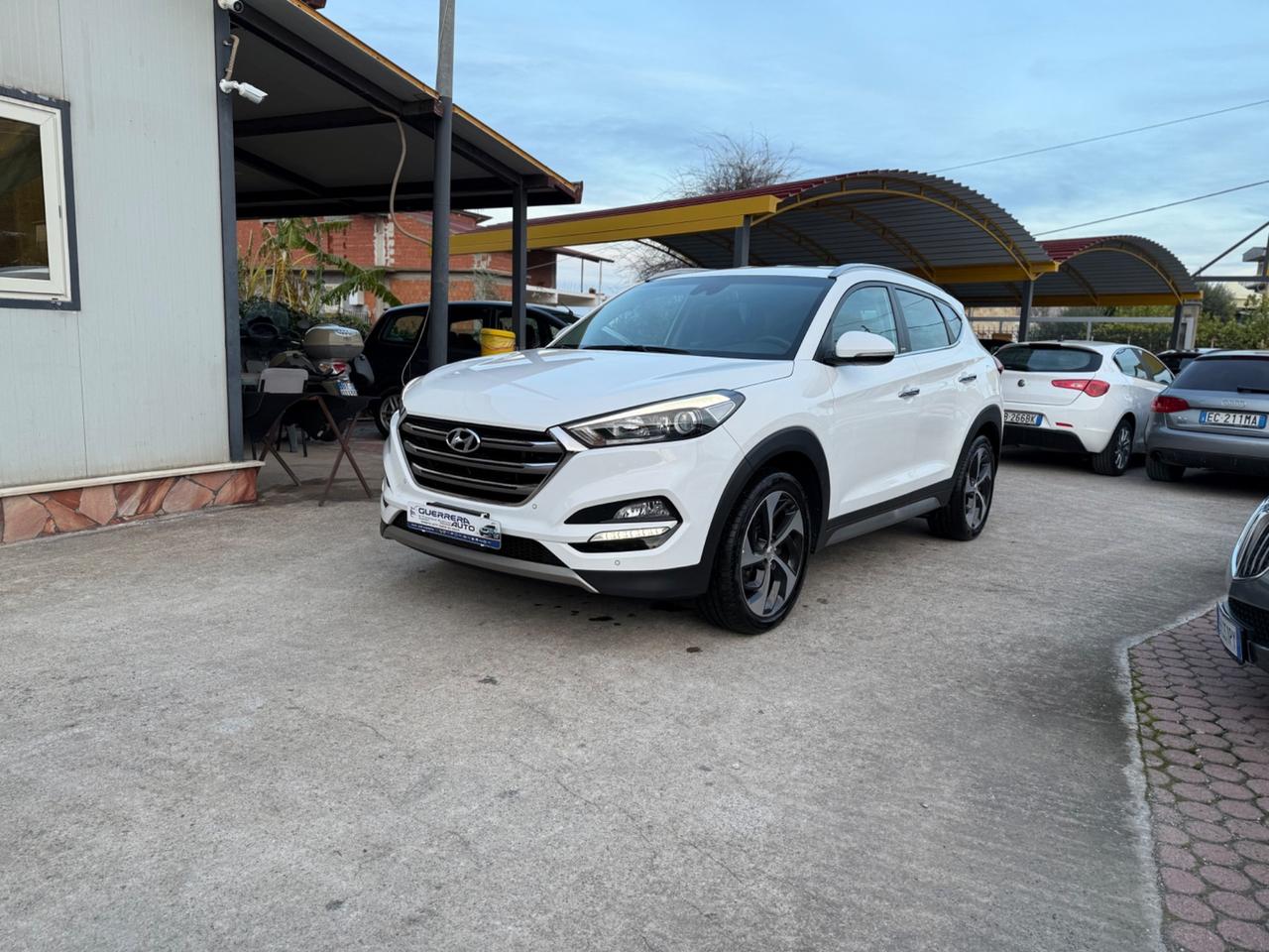 Hyundai Tucson 1.7 CRDi XPossible KM CERTIF.