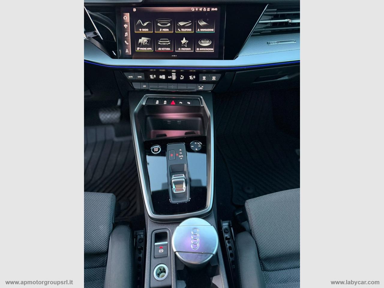 AUDI A3 SPB 30 g-tron S tronic Business Adv.