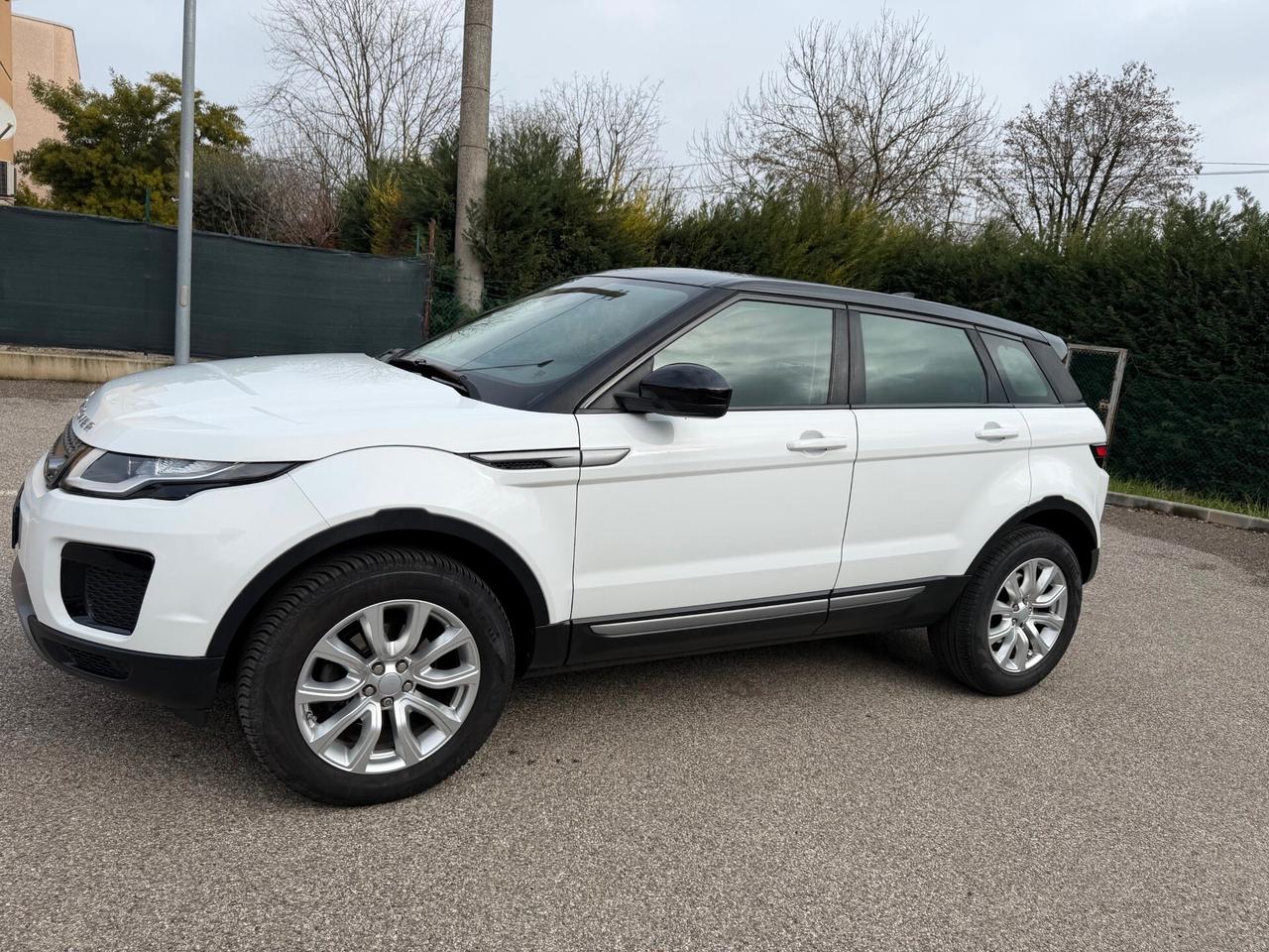 Land Rover Range Rover Evoque 2.0 - NAV. - OTTIME CONDIZONI -