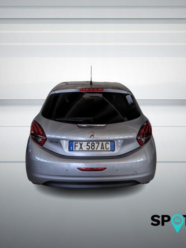 PEUGEOT 208 1° serie BlueHDi 100 S&S 5 porte Signature
