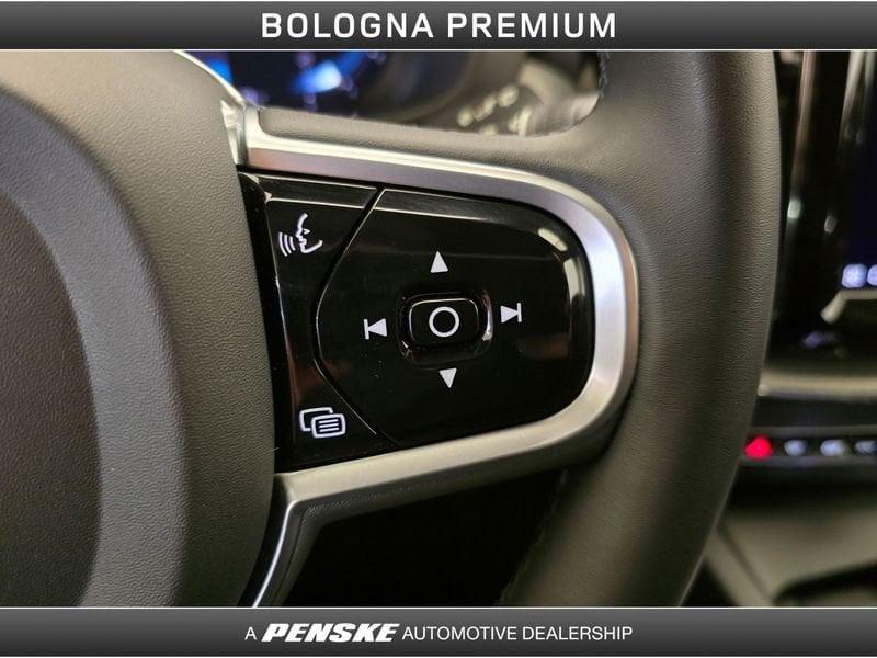 Volvo XC60 XC60 B4 (d) AWD automatico Plus Bright