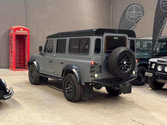 LAND ROVER Defender 110 2.5 Td5 cat S.W. SE