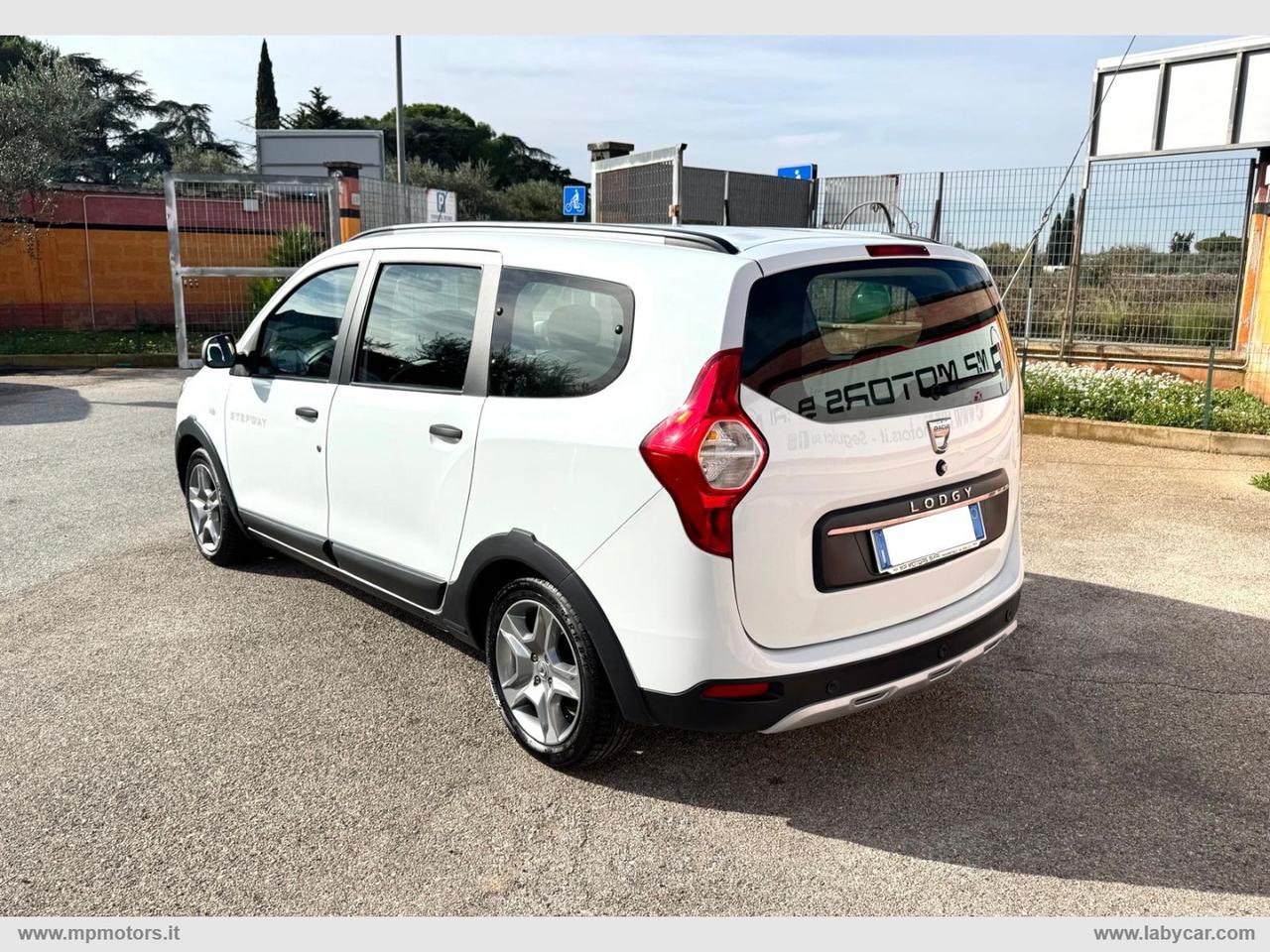 DACIA LODGY STEPWAY 1.5dCi 115CV 7 POSTI