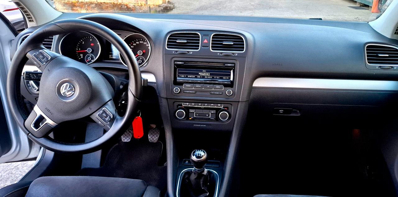 Volkswagen Golf 2.0 TDI 140CV DPF 5p. Highline