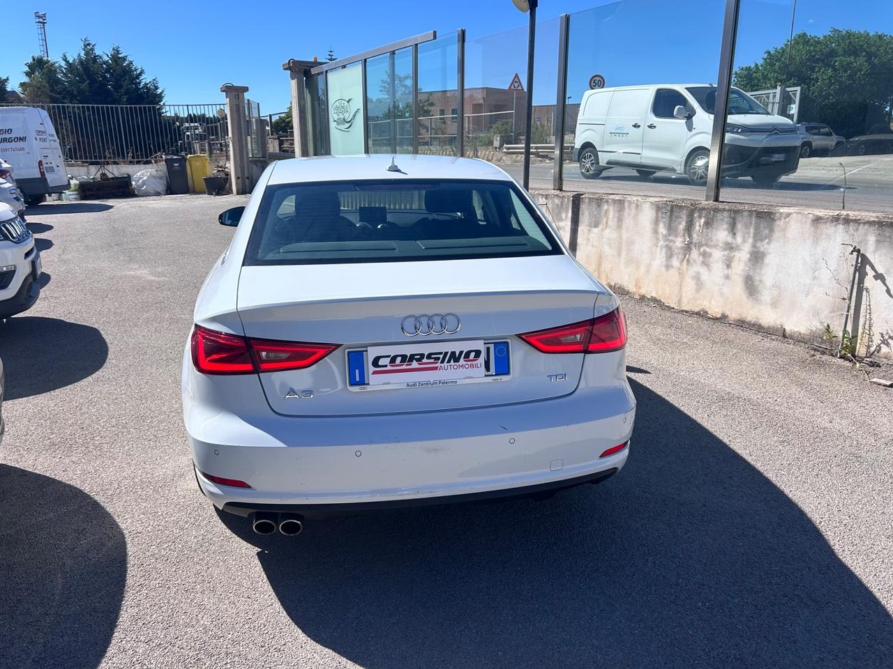 Audi A3 Sedan 2.0 TDI clean diesel Ambition