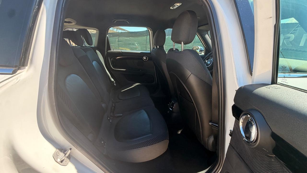Mini Cooper Countryman 1.5 Hype