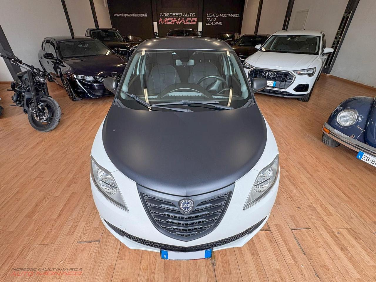 Lancia Ypsilon 1.3 MJT 95CV Momodesign 2014