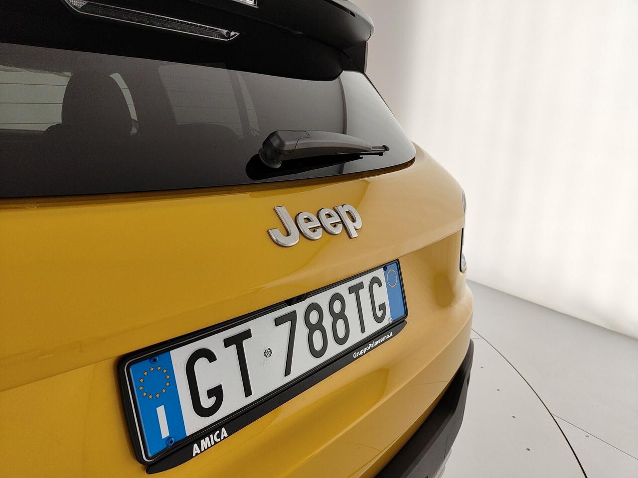 Jeep Avenger 1.2 Turbo 100 CV Summit