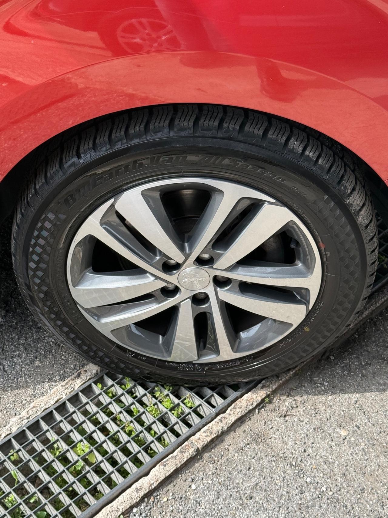 Traveller BlueHDi 150-UNICO-STRAFULL-Compact Allure-