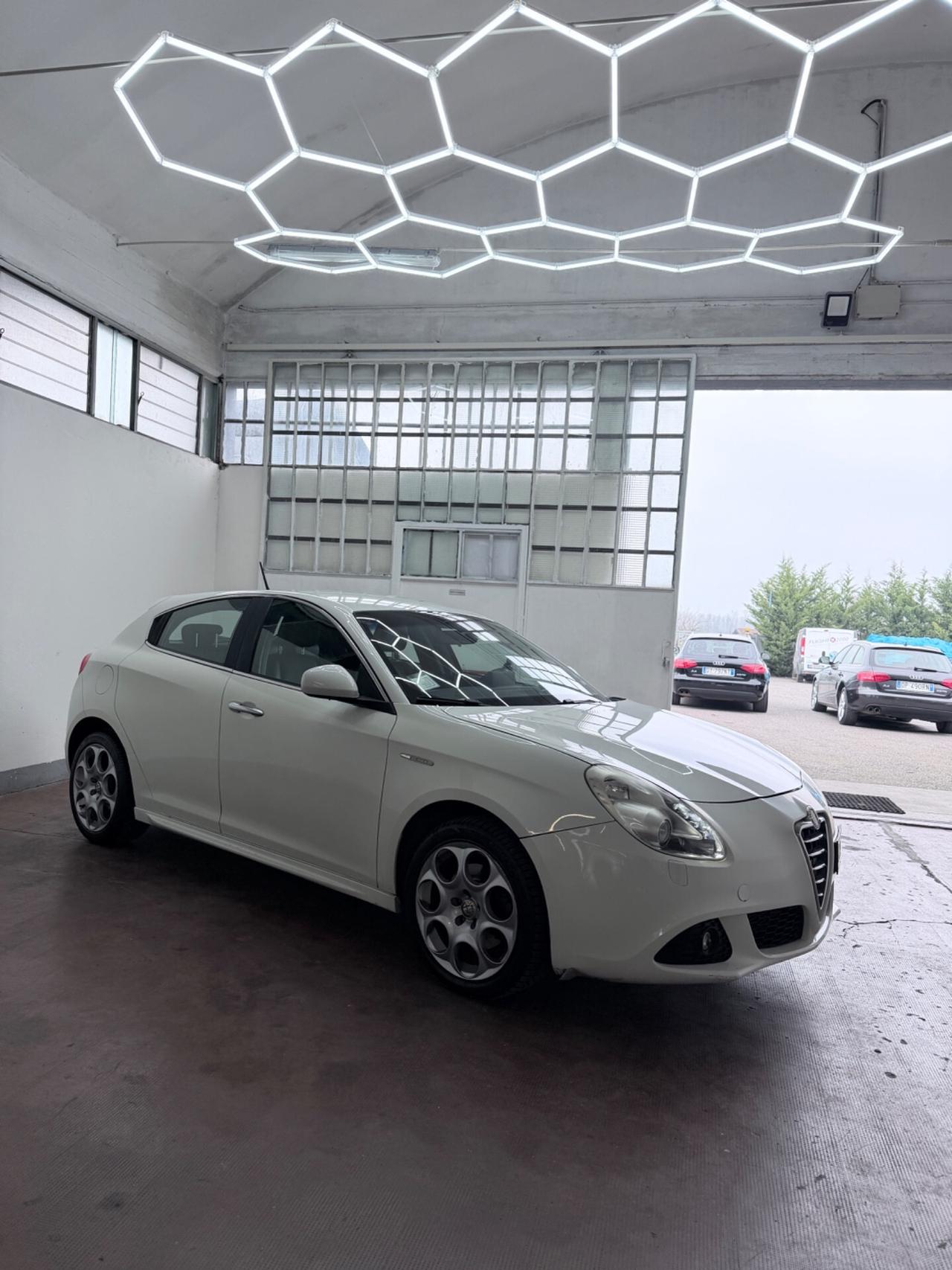 Alfa Romeo Giulietta 2.0 JTDm-2 170 CV Exclusive Automatico