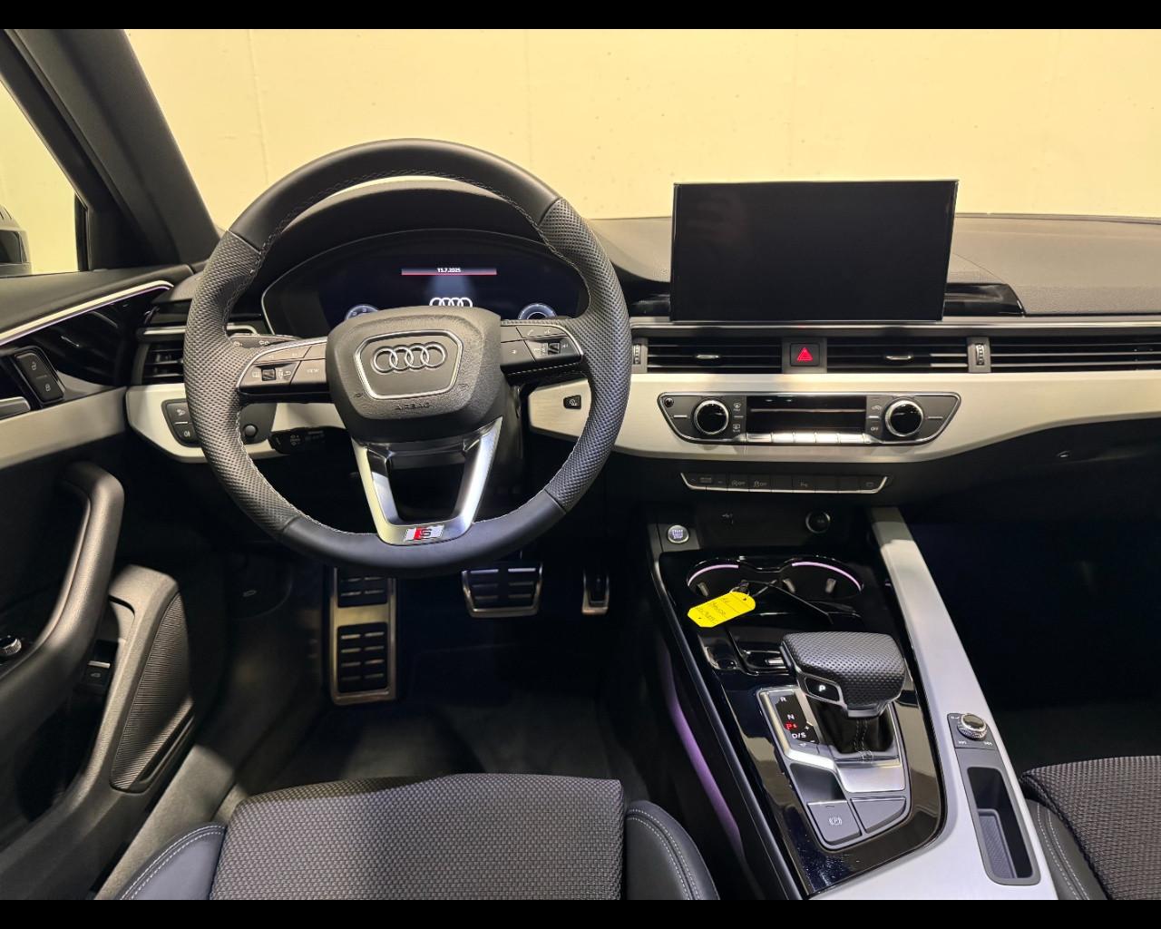 AUDI A4 AVANT 30 TDI MHEV S-TRONIC S LINE EDITION