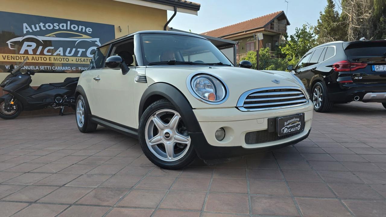 Mini Mini 1.6 16V Cooper D Chili