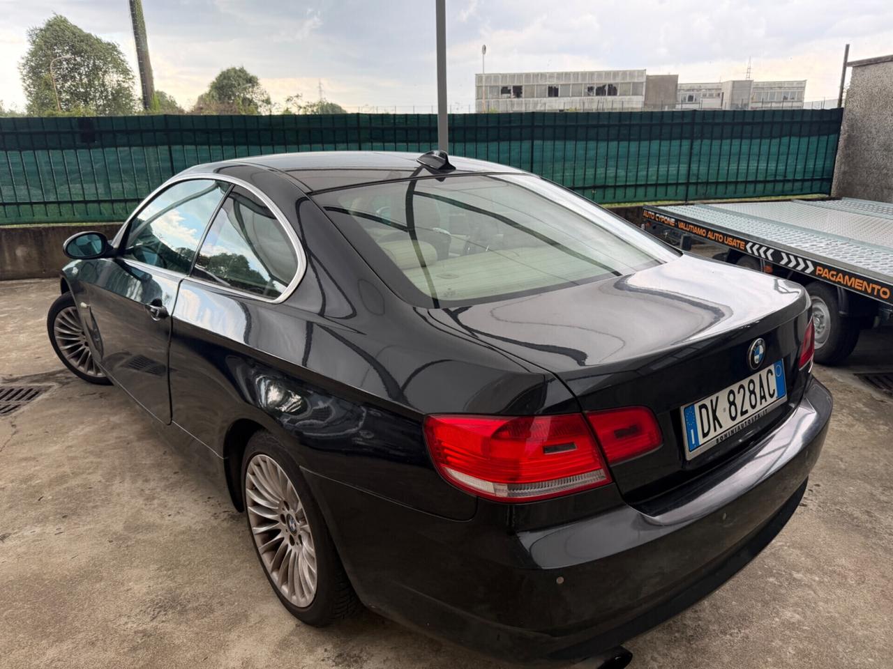 BMW 320d 177CV Coupé Futura MANUALE