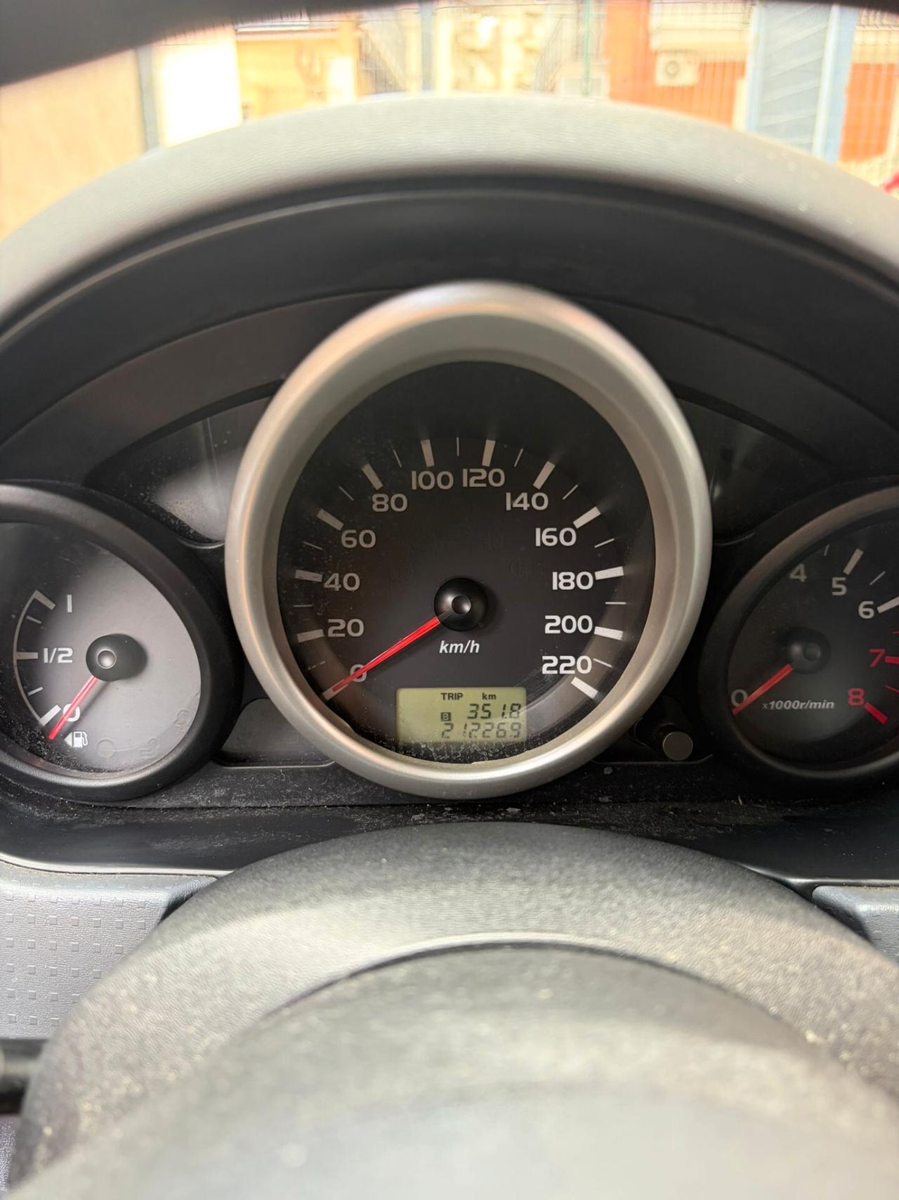 Mitsubishi Colt 1.1 12V 5p. Invite