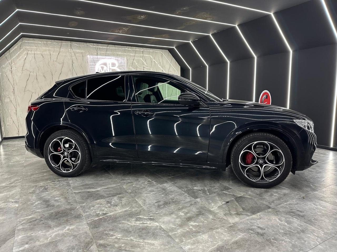 Alfa Romeo Stelvio 2.2 Turbodiesel 210 CV AT8 Q4 Veloce