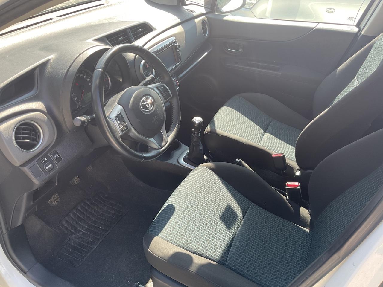 Toyota Yaris 1.0 5 porte Lounge