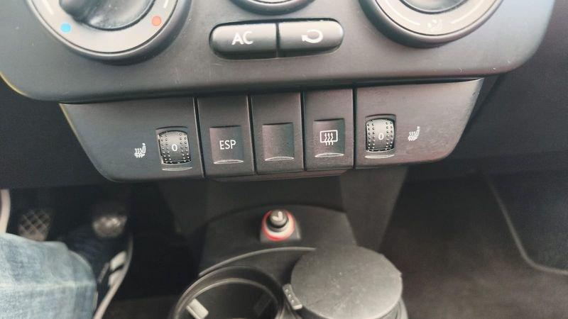 Volkswagen New Beetle New Beetle Cabrio 1.6 limited Red Edition
