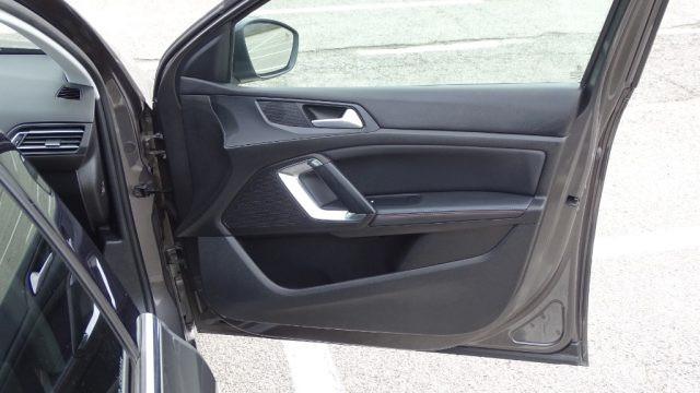 PEUGEOT 308 BlueHDi 130cv S&S EAT8 "Tech Edition" Garanzia..