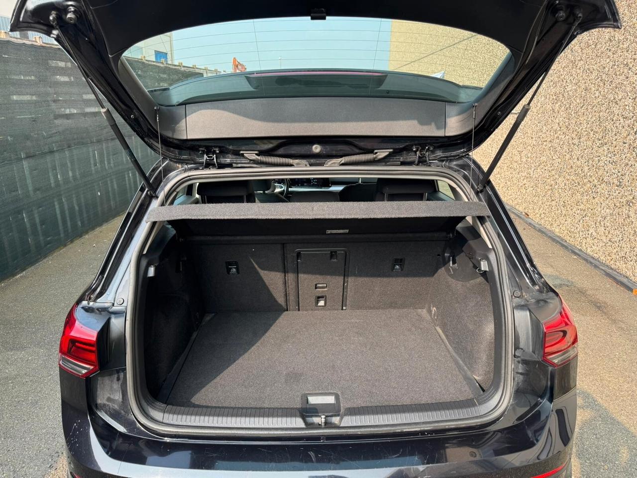 Volkswagen Golf 2.0 TDI 150 CV DSG SCR Life