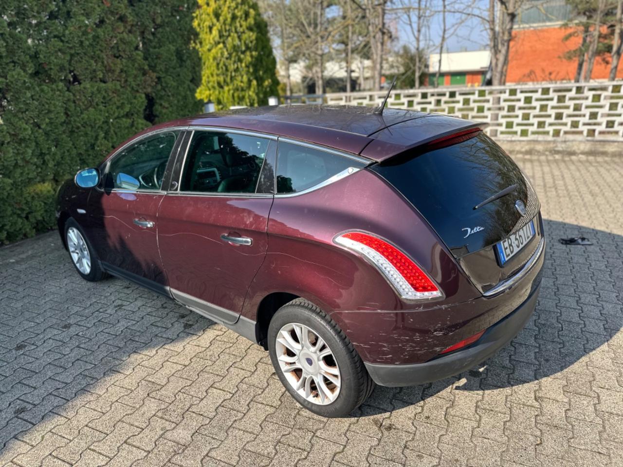 Lancia Delta 1.6 MJT DPF Platino