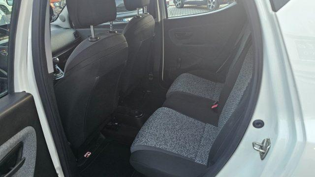 LANCIA Ypsilon 1.0 FireFly 5 porte S&S Hybrid Silver Plus