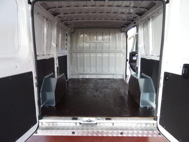 FIAT Ducato 30Q 2.3 MJT 140CV PC-TN Furgone