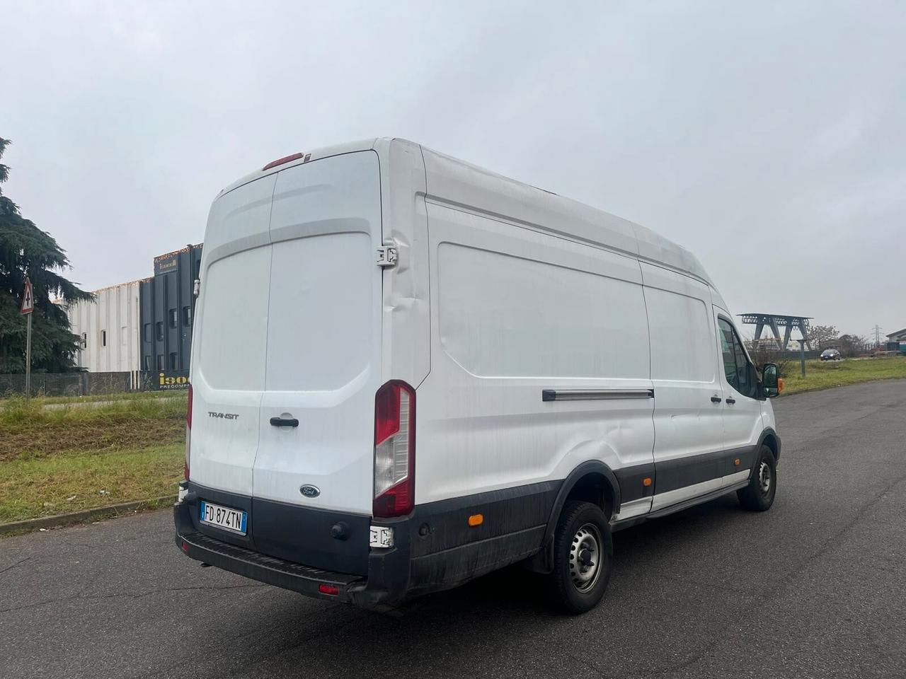 Ford Transit 350 2.2TDCi 155CV **+IVA**
