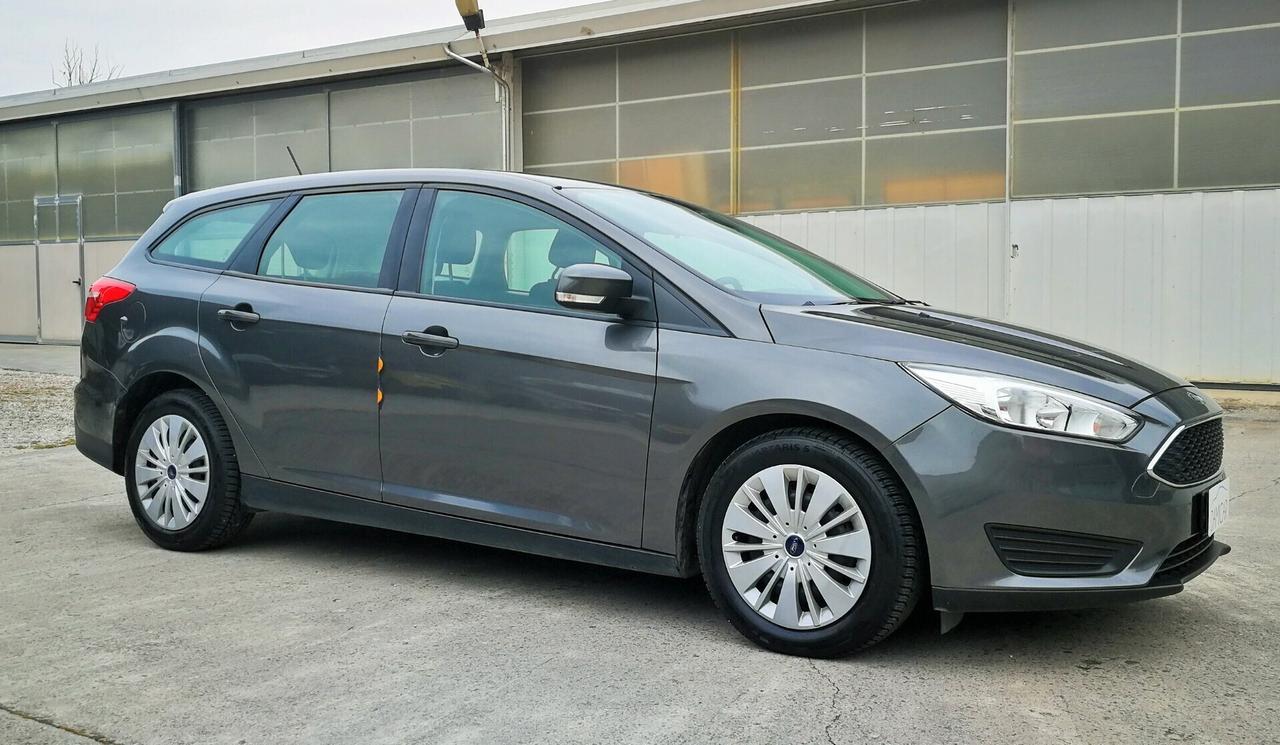 Ford Focus 1.5 TDCi 120 CV SW Euro6B *guidabile neopatentati*