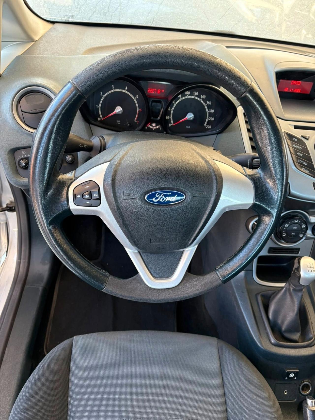 Ford Fiesta 1.2 82 CV Titanium GPL 2032