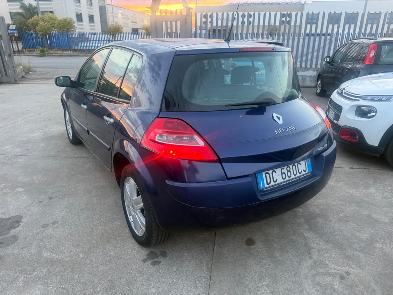 Renault Megane Mégane 1.6 16V 5 porte GPL Confort