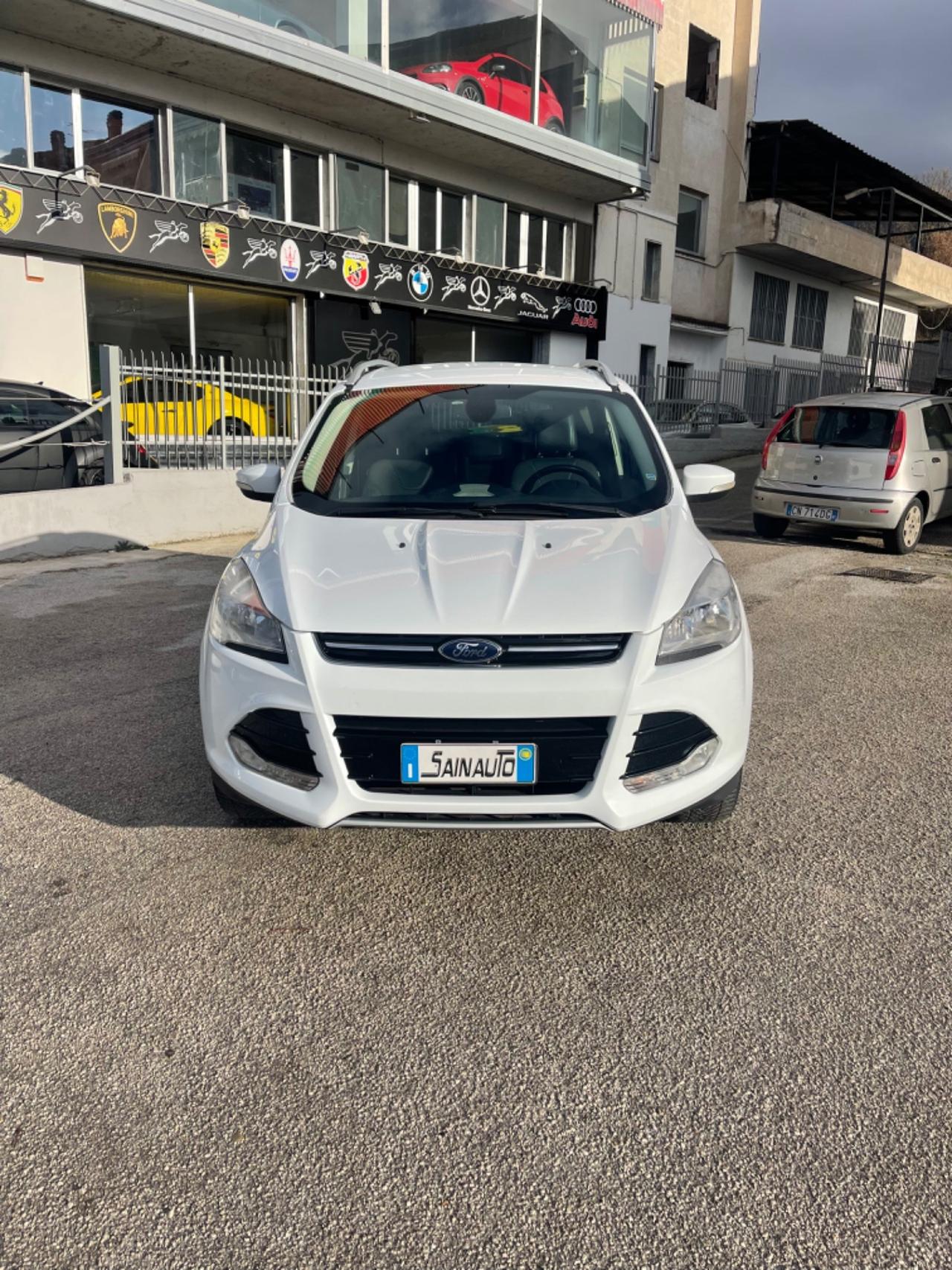 Ford Kuga 2.0 TDCI 4WD automatico Titanium garanzia