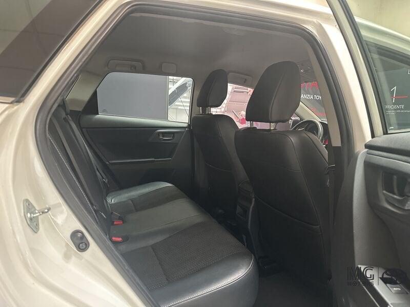 Toyota Auris Auris 1.8 Hybrid Lounge