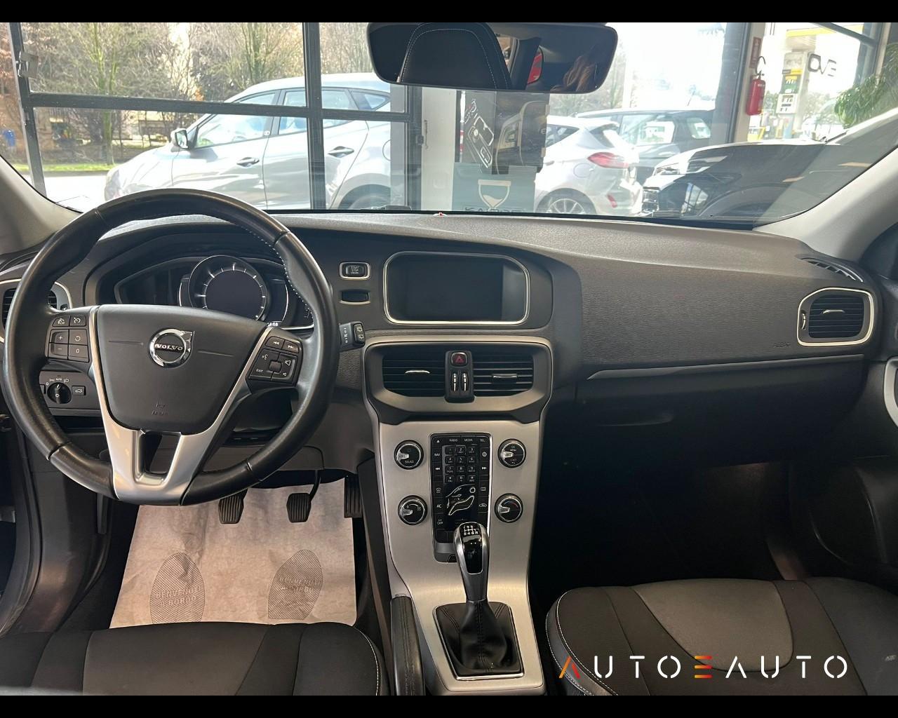 VOLVO V40 II - V40 1.5 t2 Business geartronic