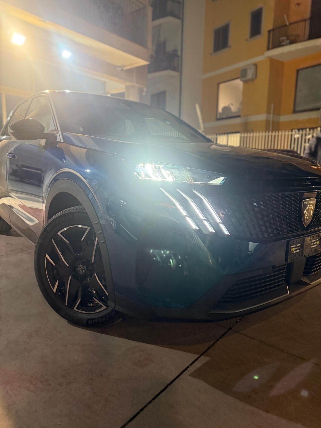 Peugeot 3008 Hybrid 145 e-DCS6 Allure Business