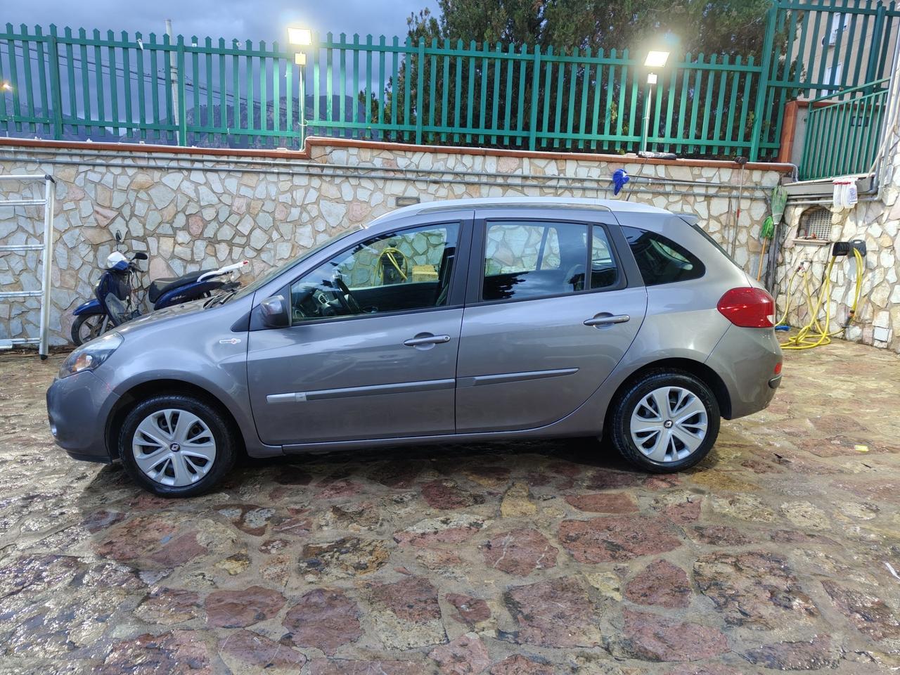 Renault Clio 1.5 dCi 75CV SporTour Dynamique