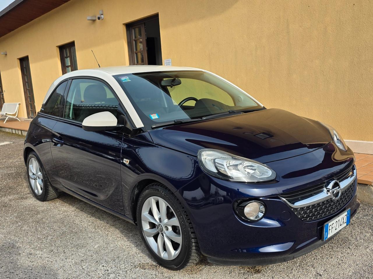 Opel Adam 1.2 70 CV