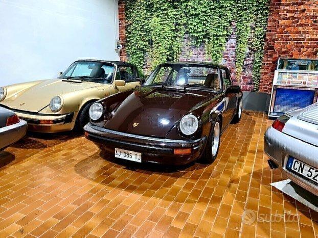 Porsche 911 PORSCHE 911 SPECIALIST AUT0 PER PASSI0NE BERGAM0