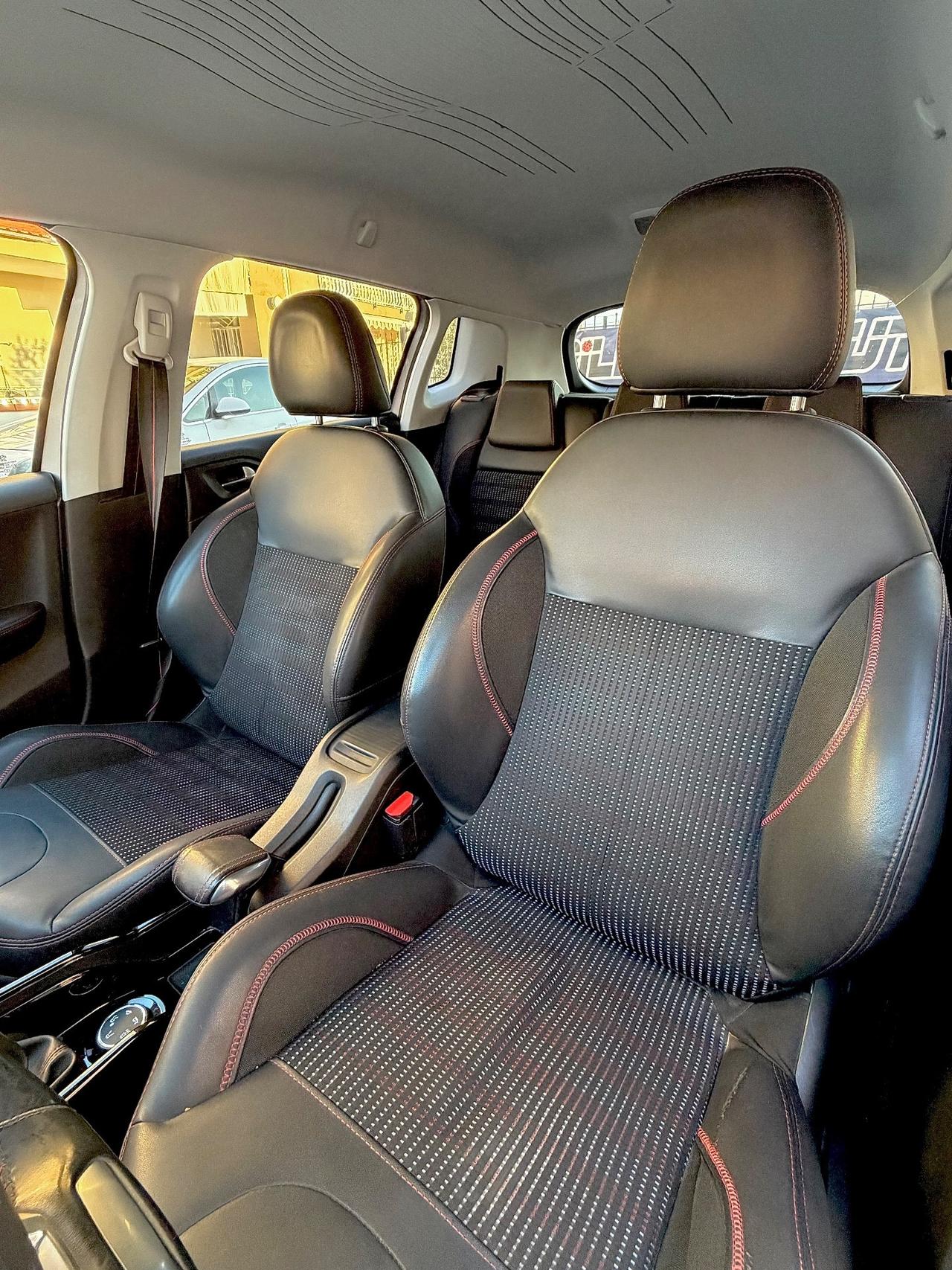 Peugeot 2008 1.6 Diesel Gt-line 99 Cv