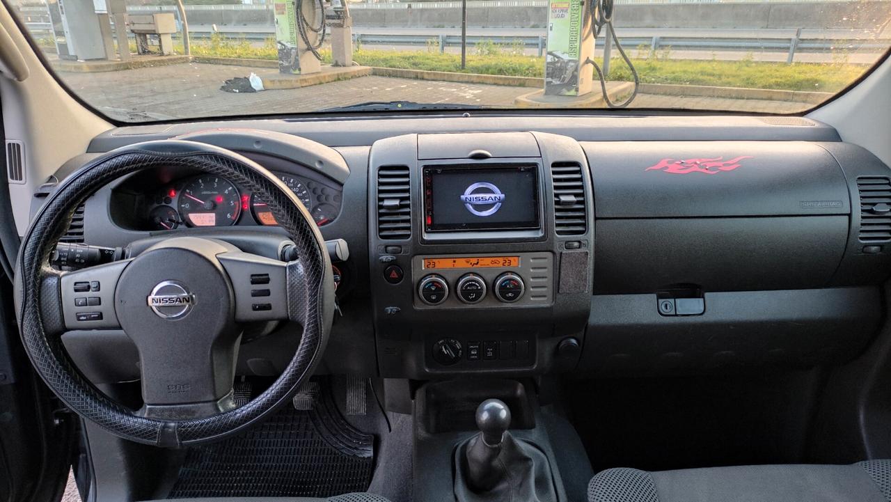 Nissan Navara PICK-UP 2.5 dCi DOPPIA CABINA Hard Top - 2008