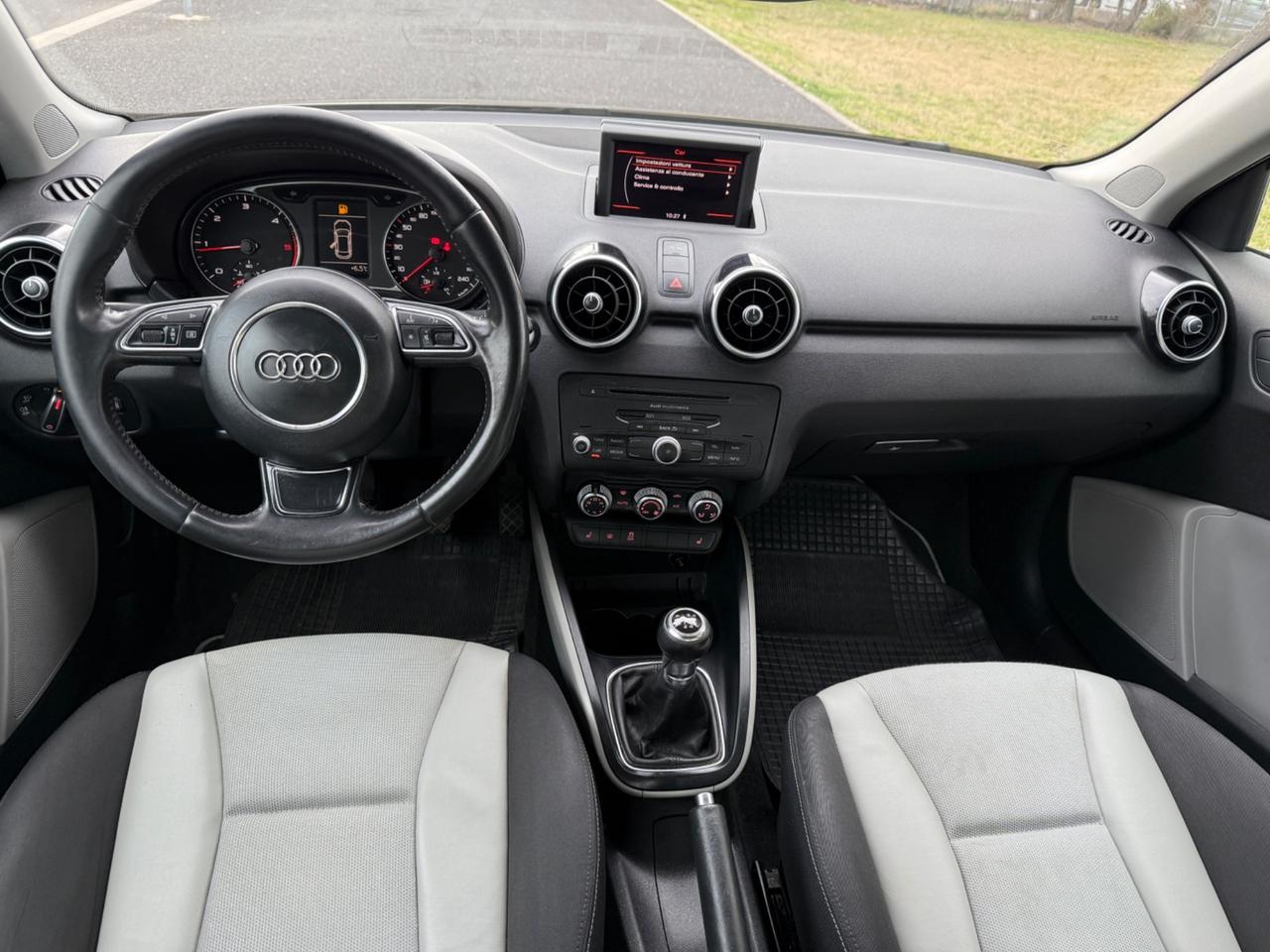 Audi A1 1.6 TDI S line edition plus