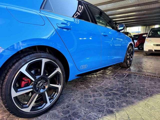 Audi A1 S LINE EDITION IDENTITY BLACK FULL OPTIONAL!