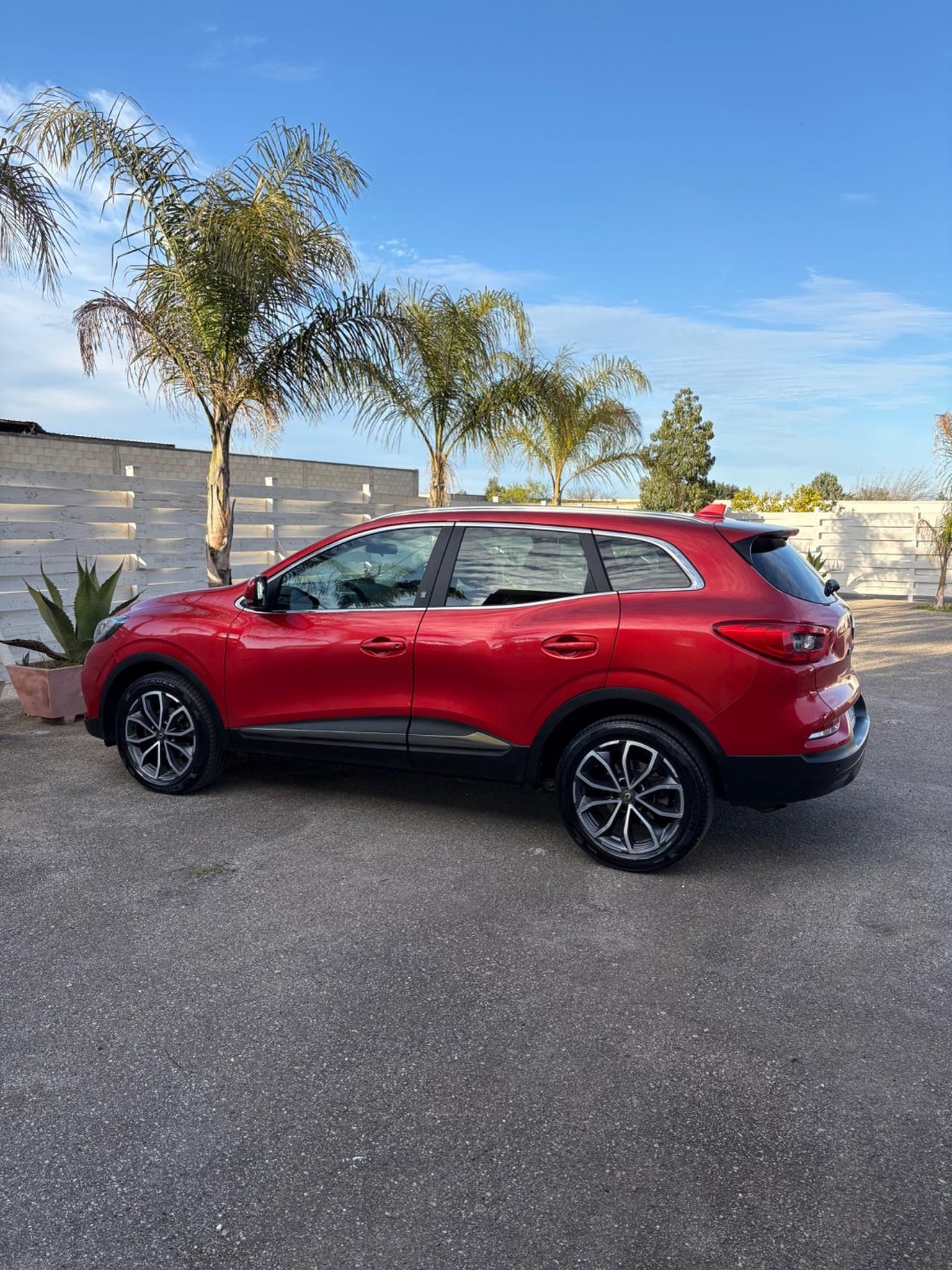 Renault KADJAR 1.5 diesel IN PERFETTE CONDIZIONI PRONTA CONSEGNA